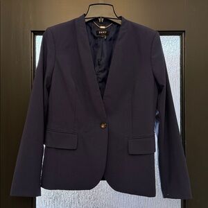 DKNY Women's Classic Dark Blue Blazer